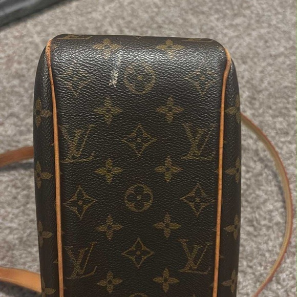 Louis Vuitton Brown and Tan Monogram Pouch - Picture 6 of 11